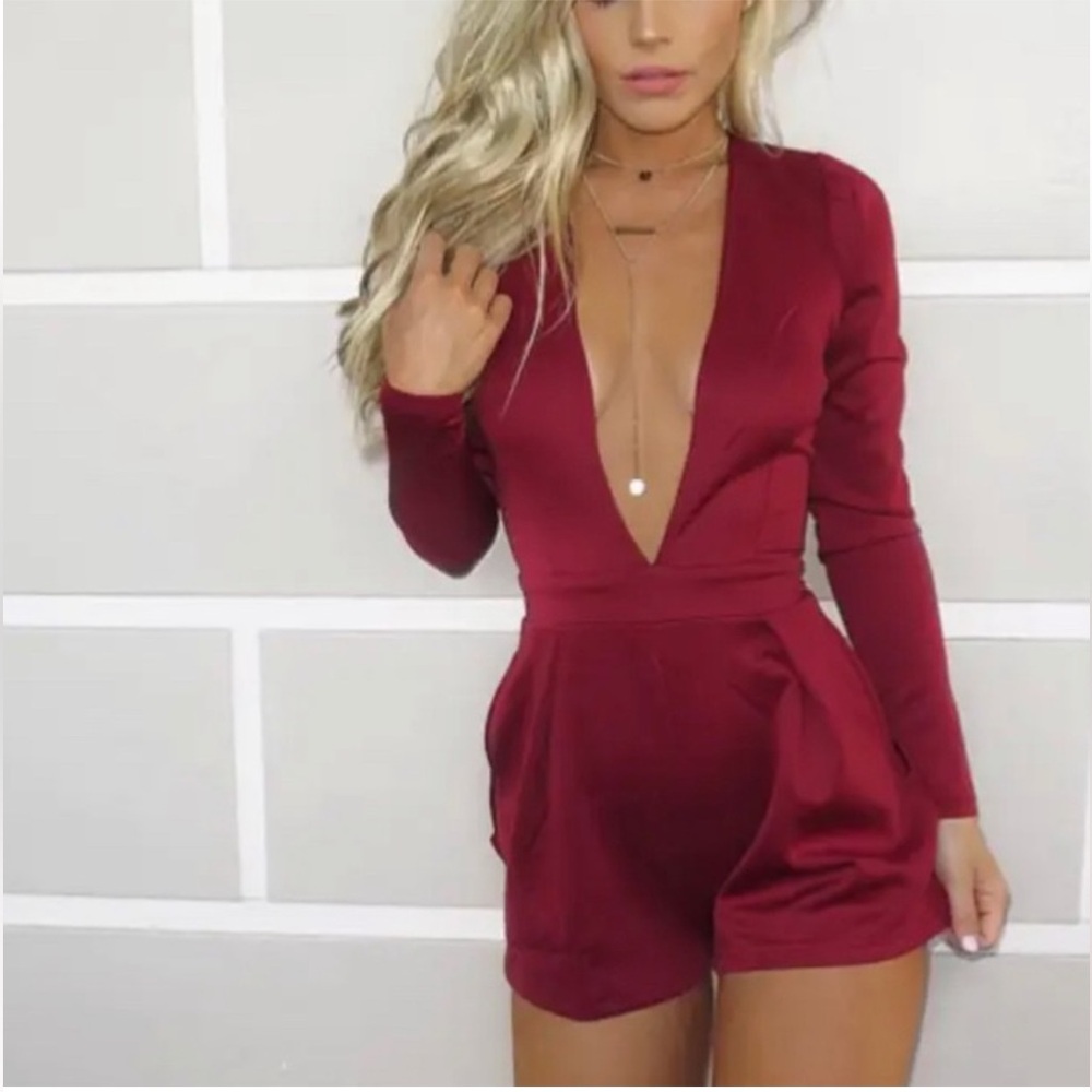 Lioness Deep Red Plunge Long Sleeve Romper (Sz M)